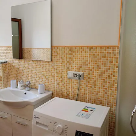 Carmen House Apartment